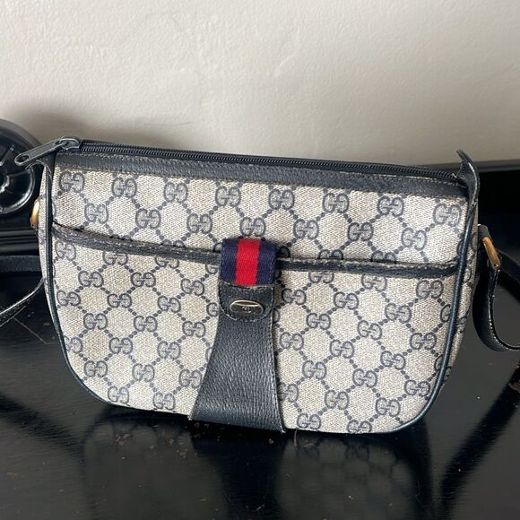 Authentic Vintage GUCCI Ophidia Navy Monogram Canvas Leather Crossbody Bag - Picture 2 of 16